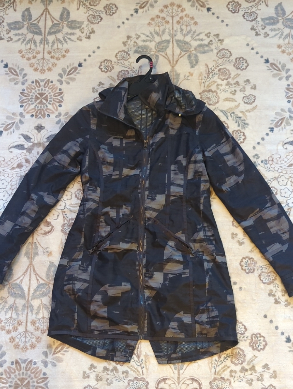 Mondetta Hooded Trench Coat in Black and Gray Camo